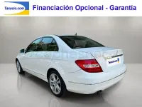 Usado Mercedes C200 Elegance 136 CV (100 kW) 2012 Blanco Berlina