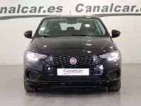 Usado Fiat Tipo Easy 95 CV (69 kW) 2018 Negro Familiar