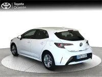 Usado Toyota Corolla Active 122 CV (89 kW) 2022 Blanco Monovolumen