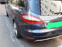 Usado Ford Mondeo Ghia 140 CV (102 kW) 2007 Azul Familiar