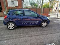 Usado Renault Clio II Dynamique 75 CV (55 kW) 2007 Azul Berlina