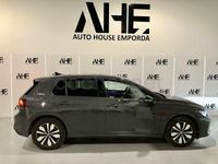 Usado VW Golf VIII Style 150 CV (110 kW) 2025 Gris / plata Berlina