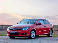 Usado Opel Astra GTC Enjoy 90 CV (66 kW) 2009 Rojo Berlina