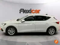Usado Seat Leon Style 116 CV (85 kW) 2025 Blanco Berlina