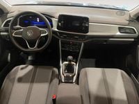 Usado VW T-Roc Life 150 CV (110 kW) 2024 Gris/plata SUV