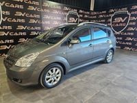 Usado Toyota Corolla Verso Luna 129 CV (94 kW) 2005 Gris / plata Monovolumen