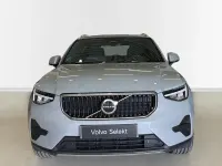 Usado Volvo XC40 Core 163 CV (119 kW) 2025 Gris / plata SUV