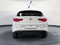 Usado Alfa Romeo Stelvio Sprint 189 CV (139 kW) 2022 Blanco SUV