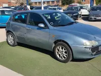 Usado Alfa Romeo 147 Impression 100 CV (73 kW) 2004 Gris / plata Utilitario