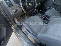 Usado VW Touran Advance 136 CV (100 kW) 2004 Gris / plata Monovolumen