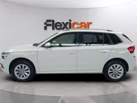 Usado Skoda Kamiq Selection 95 CV (69 kW) 2023 Blanco SUV