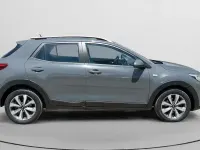 Usado Kia Stonic 100 CV (73 kW) 2022 SUV
