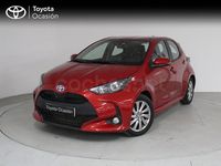 Usado Toyota Yaris Hybrid Active 116 CV (85 kW) 2024 Rojo Berlina