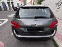 Usado Peugeot 308 SW Access 110 CV (80 kW) 2019 Gris / plata Familiar
