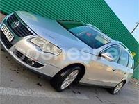 Usado VW Passat Advance 140 CV (102 kW) 2006 Gris / plata Familiar