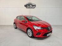 Usado Renault Clio V Techno 100 CV (73 kW) 2022 Rojo Berlina