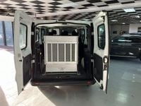Usado Renault Trafic 95 CV (69 kW) 2017 Blanco Monovolumen