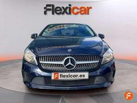 Usado Mercedes A180 Urban 109 CV (80 kW) 2017 Azul Utilitario