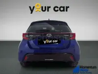 Usado Toyota Yaris Hybrid Style 116 CV (85 kW) 2022 Azul Berlina