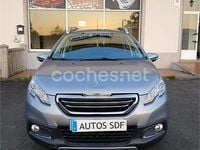 Usado Peugeot 2008 Style 110 CV (80 kW) 2016 Gris / plata SUV