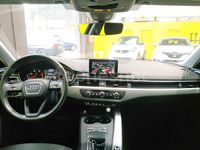 Usado Audi A4 Advanced Plus 163 CV (119 kW) 2019 Gris / plata Familiar