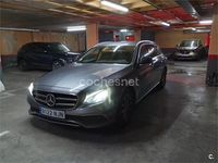 Usado Mercedes E200 150 CV (110 kW) 2018 Gris / plata Familiar