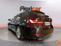 Usado BMW 320 190 CV (139 kW) 2023 Negro Familiar