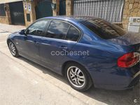 Usado BMW 318 122 CV (89 kW) 2007 Azul Berlina