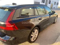 Usado Volvo V60 Momentum 150 CV (110 kW) 2019 Negro Familiar