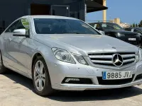 Usado Mercedes E250 204 CV (150 kW) 2010 Gris / plata Coupe