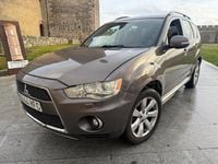 Usado Mitsubishi Outlander Motion 177 CV (130 kW) 2011 Gris / plata SUV