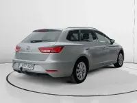 Usado Seat Leon Style 150 CV (110 kW) 2017 Gris Familiar