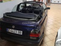 Usado VW Golf Cabriolet 75 CV (55 kW) 1996 Negro Descapotable