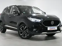 Usado MG ZS Luxury 111 CV (81 kW) 2024 Negro SUV