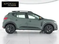 Usado Dacia Sandero Extreme 101 CV (74 kW) 2025 Verde Berlina