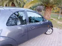 Usado Ford Ka 70 CV (51 kW) 2005 Gris / plata Utilitario