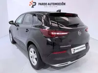 Käytetty Opel Grandland X Edition 131 HP (96 kW) 2021 Musta Katumaasturi