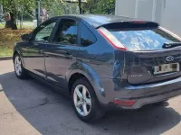 Usado Ford Focus Trend 109 CV (80 kW) 2011 Azul Berlina
