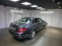 Usado Mercedes C220 Avantgarde 170 CV (125 kW) 2007 Beige Berlina