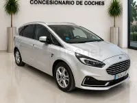 Usado Ford S-MAX Titanium 150 CV (110 kW) 2022 Gris / plata Monovolumen