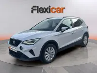 Usado Seat Arona Style 110 CV (80 kW) 2024 Blanco SUV