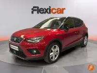 Usado Seat Arona Ecomotive 115 CV (84 kW) 2019 Rojo SUV