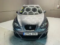 Usado Seat Altea XL I-Tech 105 CV (77 kW) 2014 Gris / plata Monovolumen