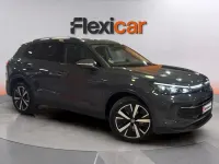 Usado VW Tiguan 150 CV (110 kW) 2024 Gris SUV