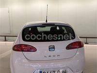 Usado Seat Leon Sport 105 CV (77 kW) 2008 Blanco Utilitario