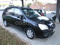 Usado Kia Carens 115 CV (84 kW) 2008 Negro Monovolumen