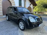 Usado SsangYong Rexton II Limited 165 CV (121 kW) 2007 Negro SUV