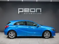 Usado Mercedes A200 Urban 136 CV (100 kW) 2016 Azul Berlina