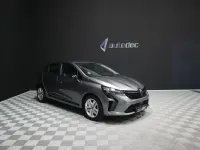 Usado Renault Clio Evolution 90 CV (66 kW) 2024 Gris Utilitario
