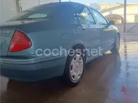 Usado Lancia Lybra 105 CV (77 kW) 2000 Azul Familiar